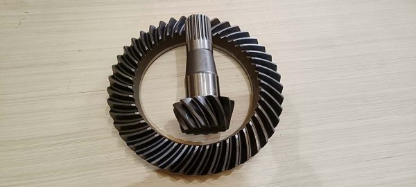komatsu 23b 22 21100 bevel gear assembly