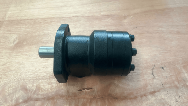 komatsu 23b 62 11501 hydraulic swing motor assembly