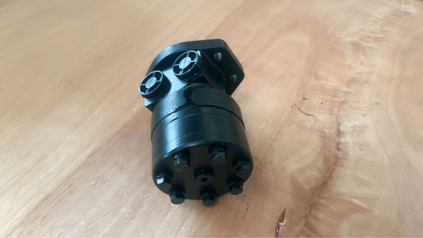 komatsu 23b 62 11501 hydraulic swing motor assembly