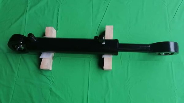 komatsu cylinder assembly 707 00 0g703 (hd785 7 steering cylinder)