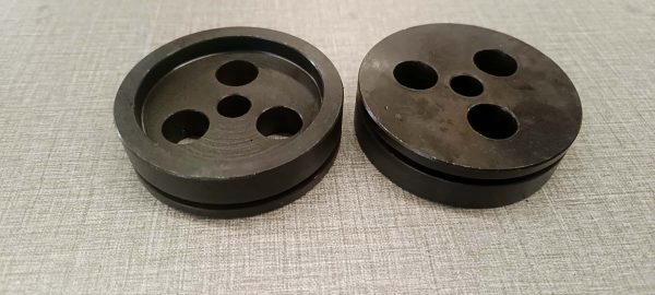 komatsu genuine holder for counter shaft part number 141 14 35141