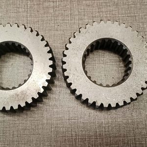 komatsu genuine sun gear part number 113 15 22231 (36 teeth)