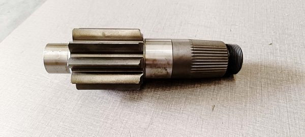 komatsu pinion 11 teeth part number 113 27 41221