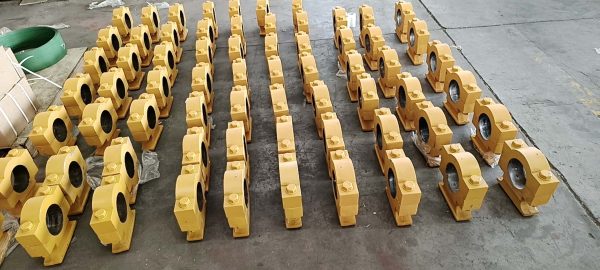 komatsu pivot assembly 14x 70 00070