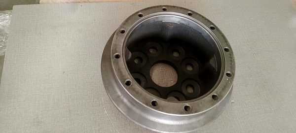 komatsu steering clutch drum 135 22 31121