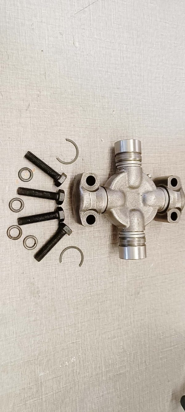 komatsu universal joint assembly 419 20 12621