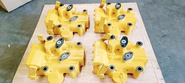 steering valve assembly 144 40 00014 for komatsu bulldozers